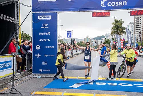 Adilson Dolberth venceu a Maratona Internacional de Floripa / Foto: Jose Correa/Maratona Internacional de Floripa